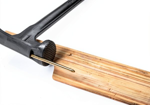 DeWALT DWHT51138 Mig Weld Checkered Framing Nailing Hammer-5